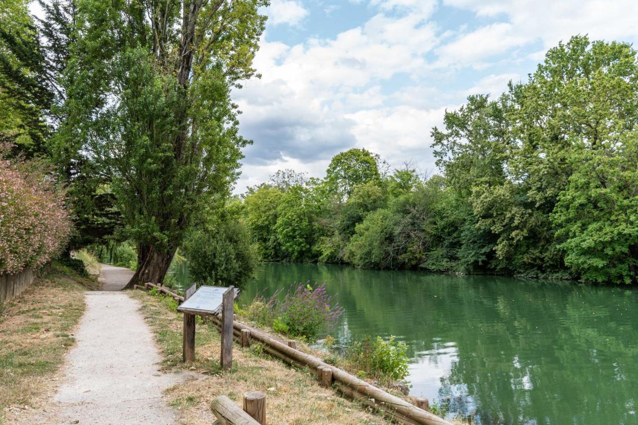 Апартаменты Sucy Chennevieres-sur-Marne Экстерьер фото